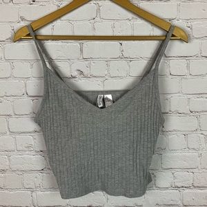 DIVIDED Gray Crop Tank M
